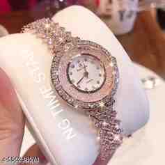 Amigos luxury watches women's niche high-end quartz watch student rose gold Roman pattern full of women's watch